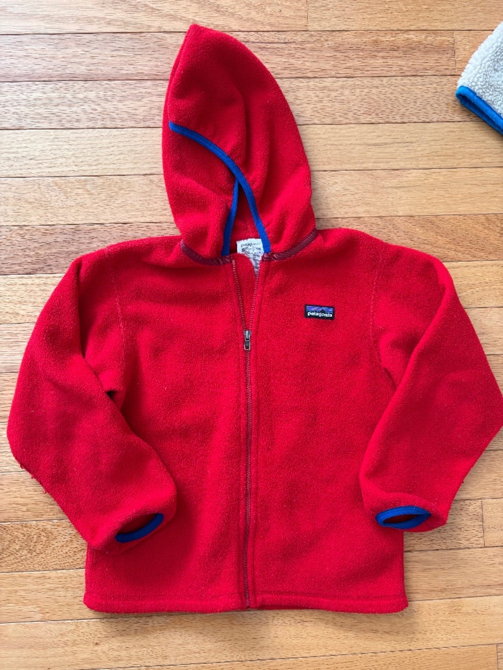 Patagonia red fleece